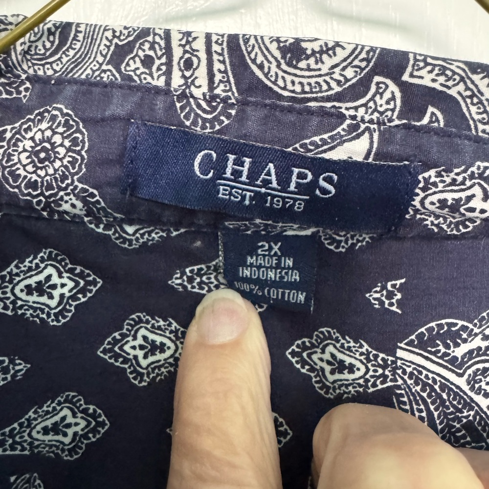 Navy blue blouse with white design